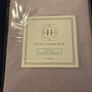 Twin Size Sheet Set
